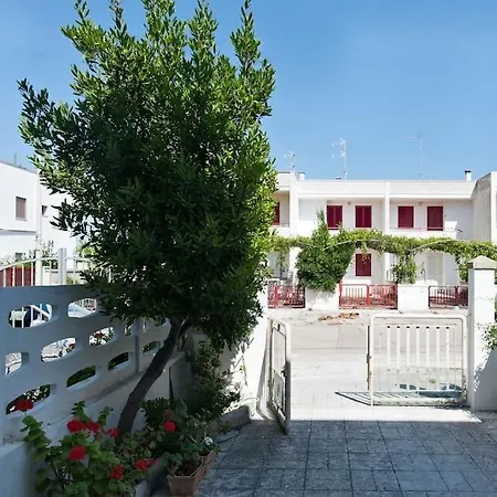 Ferienhaus Brodolini 1 - Patio E Posto Auto Torre dell'Orso